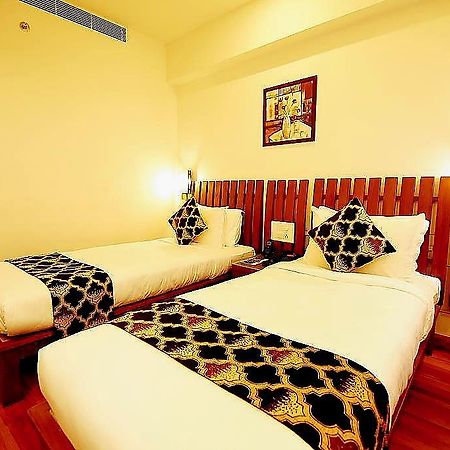 Hotel Kabani Regency My Atithi Muttam  Esterno foto